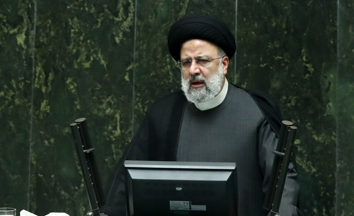 رییسی فردا برای دفاع از بودجه به مجلس می رود رییسی فردا برای دفاع از بودجه به مجلس می رود