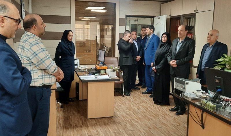مدیرعامل بیمه آسیا با مدیران و کارکنان معاونت امور استان ها و شبکه فروش دیدار کرد مدیرعامل بیمه آسیا با مدیران و کارکنان معاونت امور استان ها و شبکه فروش دیدار کرد
