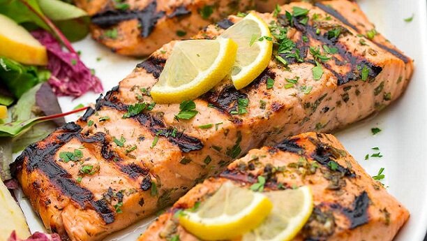 این غذاها را با ماهی نخورید این غذاها را با ماهی نخورید