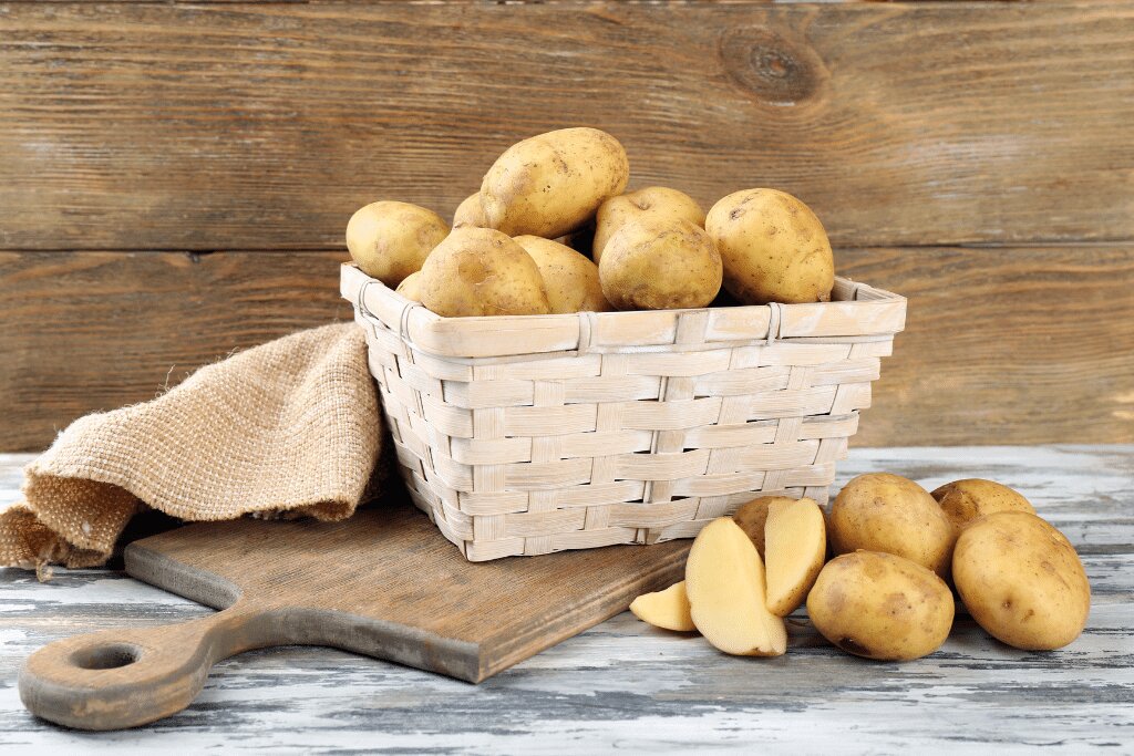 ترفندهای خانه داری؛ سیب زمینی و اینطوری نگه دار تا سبز نشه ترفندهای خانه داری؛ سیب زمینی و اینطوری نگه دار تا سبز نشه
