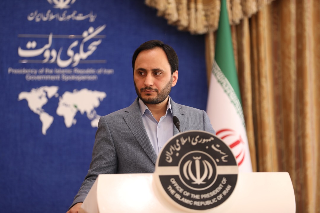 عیدی رمضانی دولت به مردم / عرضه ۳۲ کالا با قیمت تخفیفی تا پایان ماه رمضان عیدی رمضانی دولت به مردم / عرضه ۳۲ کالا با قیمت تخفیفی تا پایان ماه رمضان