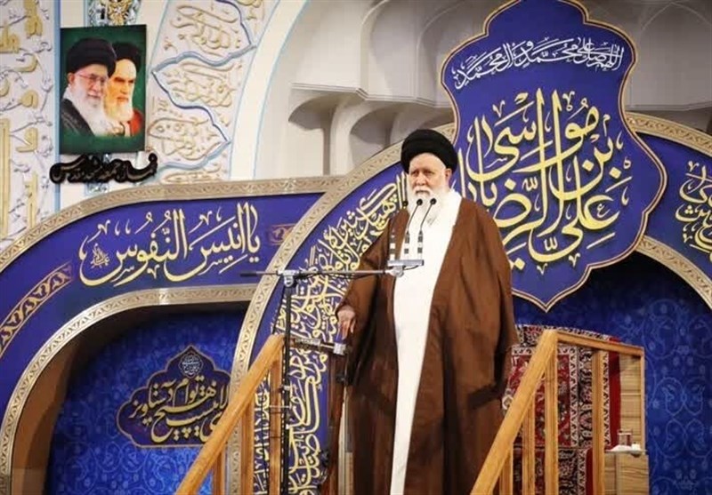 علم الهدی: خدا با نظام شاهنشاهی همان کاری را کرد که با فرعون کرد علم الهدی: خدا با نظام شاهنشاهی همان کاری را کرد که با فرعون کرد