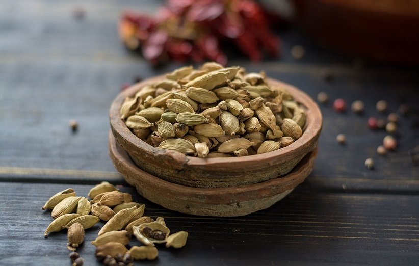 همه چیز درباره خواص هل / طب سنتی درباره هل چه می گوید؟ همه چیز درباره خواص هل / طب سنتی درباره هل چه می گوید؟