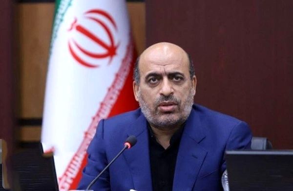 نباید بودجه طوری باشد که ۲۰۰ هزار تومان در جیب مردم بگذاریم، اما از طرف دیگر ۲۰۰ هزار تومان از جیب آنها برداریم! نباید بودجه طوری باشد که ۲۰۰ هزار تومان در جیب مردم بگذاریم، اما از طرف دیگر ۲۰۰ هزار تومان از جیب آنها برداریم!