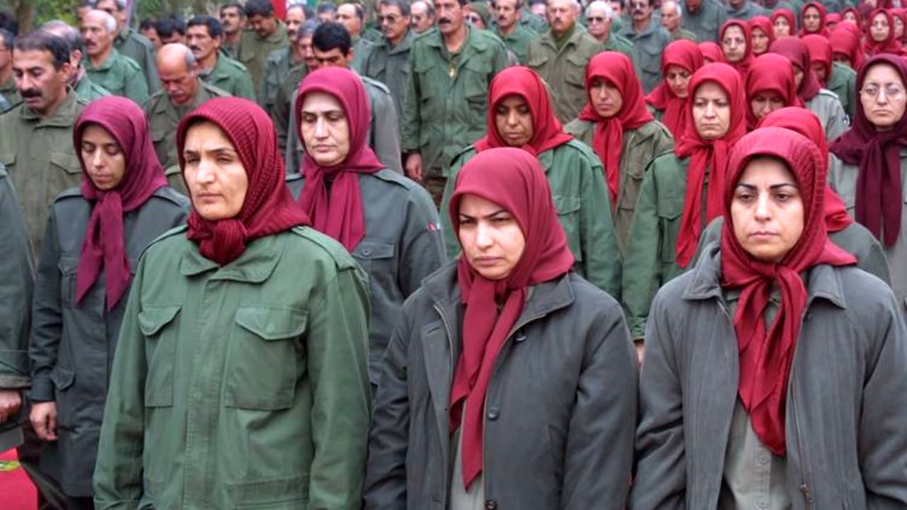 قطعنامه فراحزبی بیش از ۱۰۰ نماینده کنگره آمریکا در حمایت از گروهک تروریستی منافقین قطعنامه فراحزبی بیش از ۱۰۰ نماینده کنگره آمریکا در حمایت از گروهک تروریستی منافقین