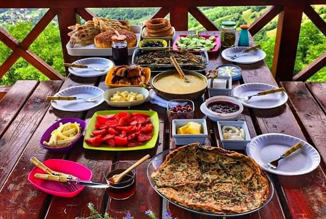 این ۹ خوراکی را در صبحانه نخورید این ۹ خوراکی را در صبحانه نخورید