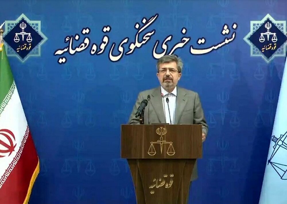 متهمان مشمول عفو اخیر تا پایان بهمن آزاد می شوند متهمان مشمول عفو اخیر تا پایان بهمن آزاد می شوند