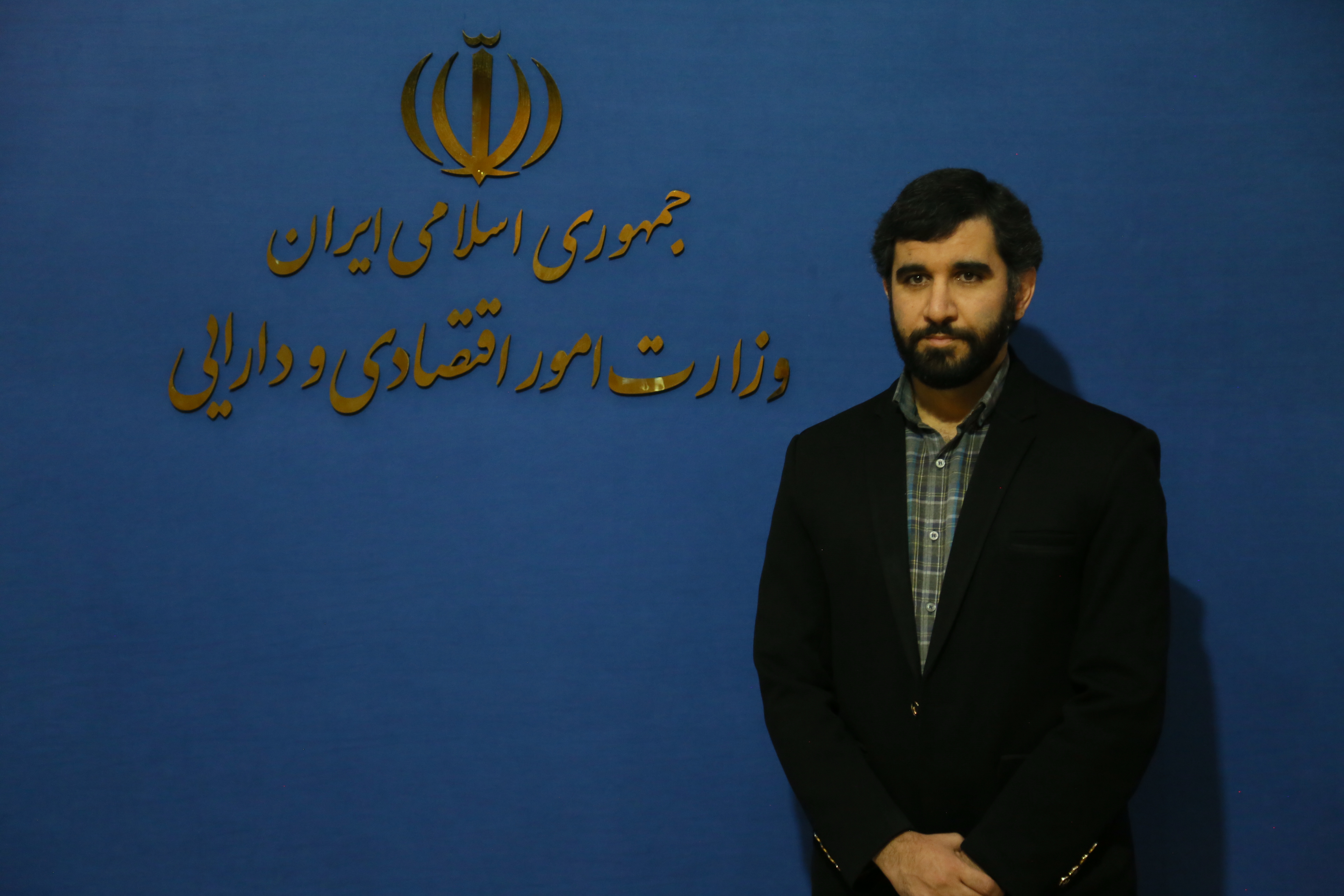 مردم به نانوایان امتیاز میدهند/ حذف محدودیت دسترسی به آرد و افزایش کمک هزینه برای نانوایان/ به زودی اپلیکیشن مشارکت مردم معرفی میشود مردم به نانوایان امتیاز میدهند/ حذف محدودیت دسترسی به آرد و افزایش کمک هزینه برای نانوایان/ به زودی اپلیکیشن مشارکت مردم معرفی میشود
