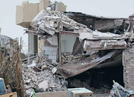 کمک بلاعوض ۱۱۰ میلیون تومانی دولت به زلزله زدگان خوی کمک بلاعوض ۱۱۰ میلیون تومانی دولت به زلزله زدگان خوی