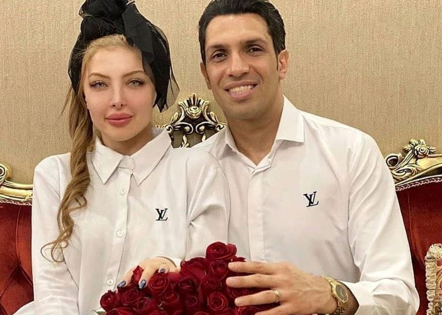 هدیه خاص ولنتاین سپهر حیدری به همسرش + عکس هدیه خاص ولنتاین سپهر حیدری به همسرش + عکس