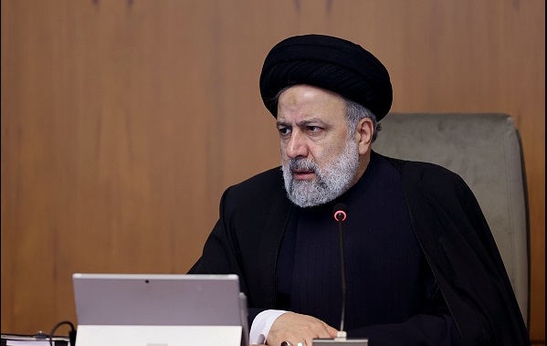 رییسی: دستگاههای اجرایی برای مدیریت بازار ارز به بانک مرکزی کمک کنند رییسی: دستگاههای اجرایی برای مدیریت بازار ارز به بانک مرکزی کمک کنند