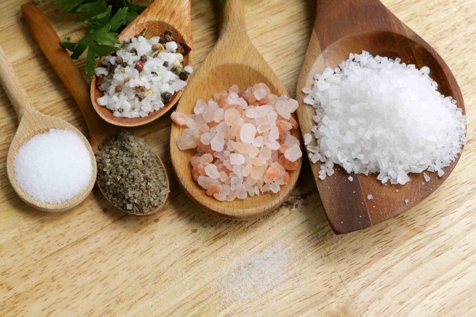 اسرار آشپزی؛ کدبانوها چطور شوری غذا را از بین می برند؟ اسرار آشپزی؛ کدبانوها چطور شوری غذا را از بین می برند؟