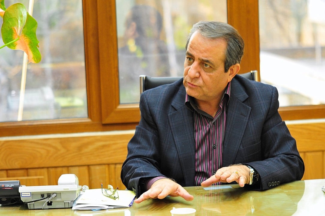 کاهش قیمت دلار سد راه گرانی سکه شد / عقبگرد ۸۰۰ هزار تومانی قیمت سکه در بازار کاهش قیمت دلار سد راه گرانی سکه شد / عقبگرد ۸۰۰ هزار تومانی قیمت سکه در بازار
