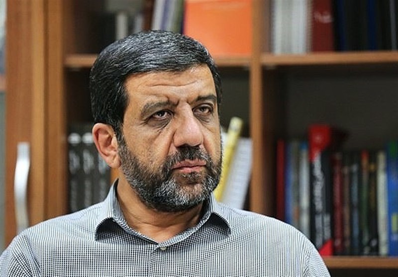 حمله روزنامه همشهری به ضرغامی/ راه نزدیک شدن به مردم پشت سر آنها حرکت کردن نیست حمله روزنامه همشهری به ضرغامی/ راه نزدیک شدن به مردم پشت سر آنها حرکت کردن نیست