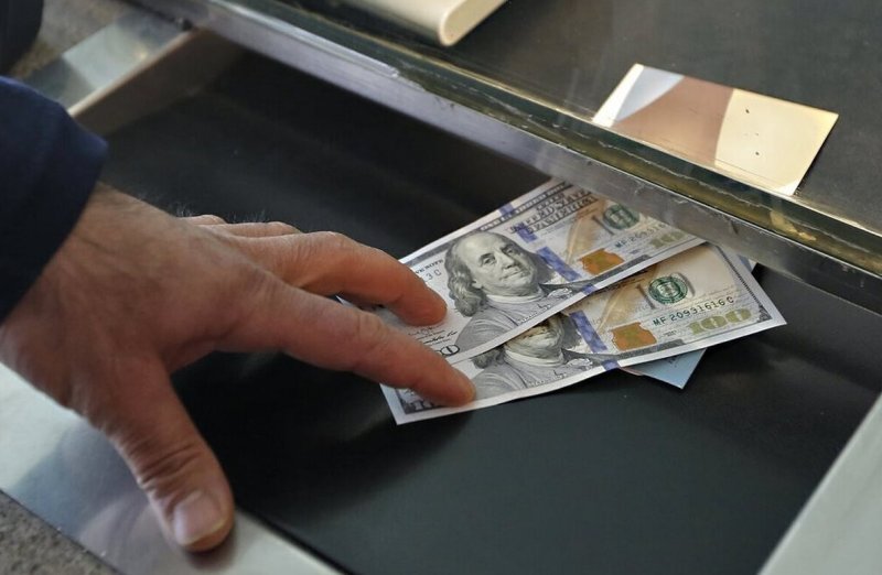 هشدار رییس کانون صرافان: فعلا وارد بازار نشوید! هشدار رییس کانون صرافان: فعلا وارد بازار نشوید!