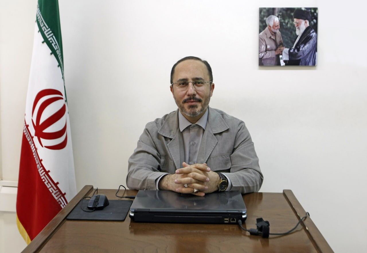 تاکید رییسی بر جلوگیری از پرداخت پاداش بی رویه به مدیران دولتی تاکید رییسی بر جلوگیری از پرداخت پاداش بی رویه به مدیران دولتی