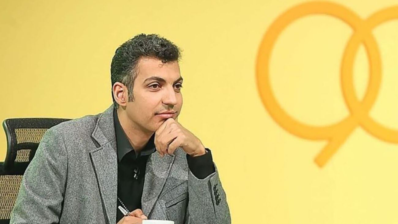 واکنش متفاوت عادل فردوسی پور به مرگ پیروز + عکس واکنش متفاوت عادل فردوسی پور به مرگ پیروز + عکس
