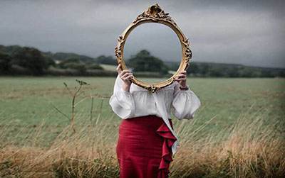 چطور بر احساس پوچی و افسردگی غلبه کنیم؟