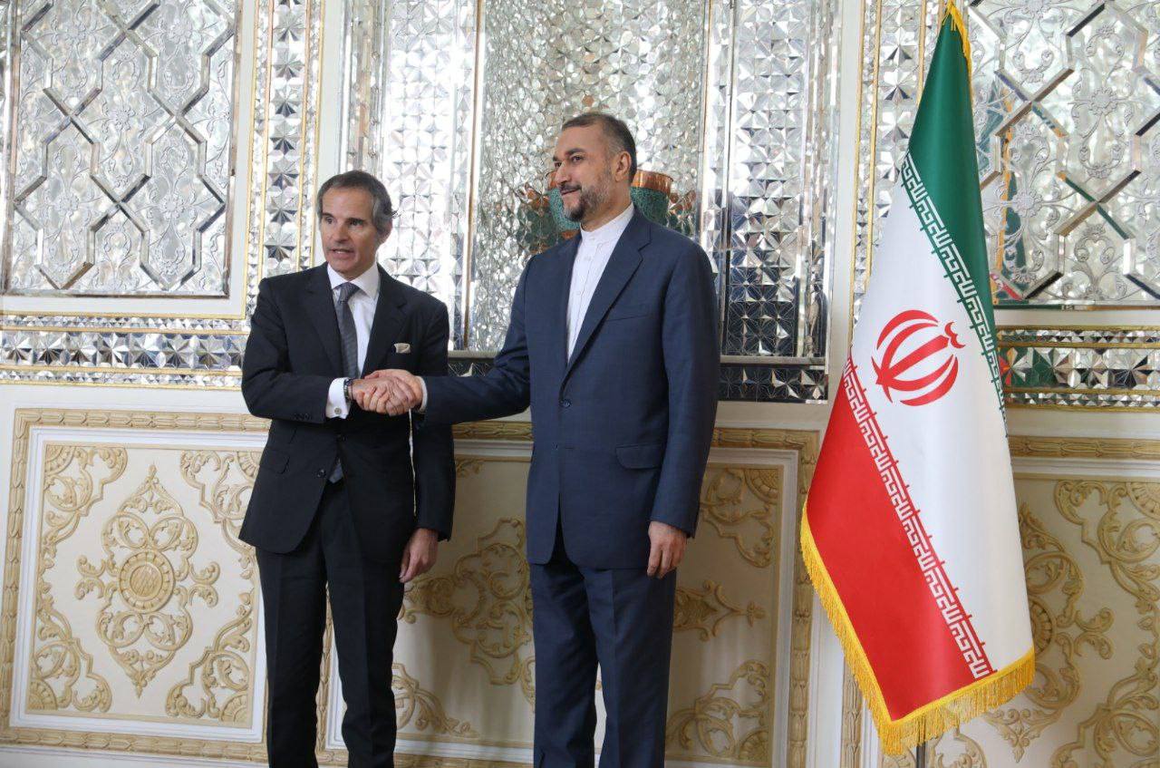 دیدار رافائل گروسی با امیرعبداللهیان دیدار رافائل گروسی با امیرعبداللهیان