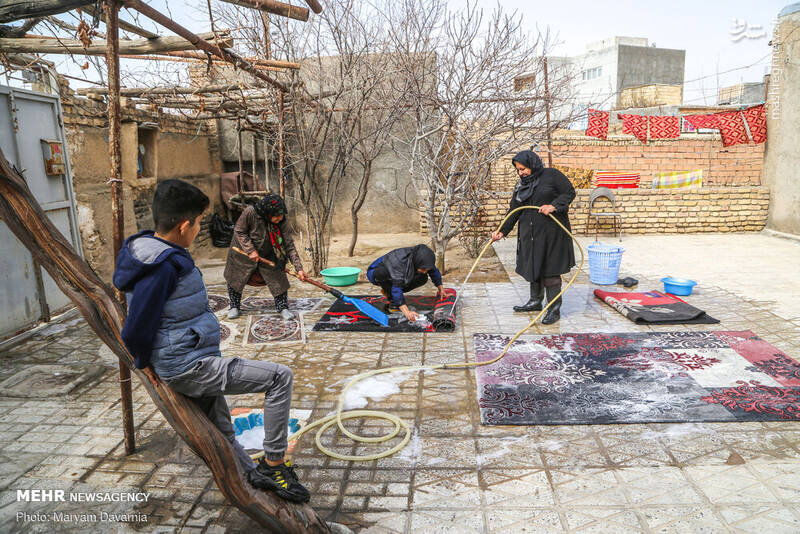 فلسفه خانه تکانی؛ از گرفتن گرده دوده و کوبیدن فرش تا صله رحم فلسفه خانه تکانی؛ از گرفتن گرده دوده و کوبیدن فرش تا صله رحم