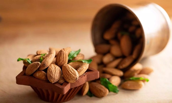 قیمت بادام درختی در بازار آجیل شب عید چند؟ + جدول قیمت قیمت بادام درختی در بازار آجیل شب عید چند؟ + جدول قیمت