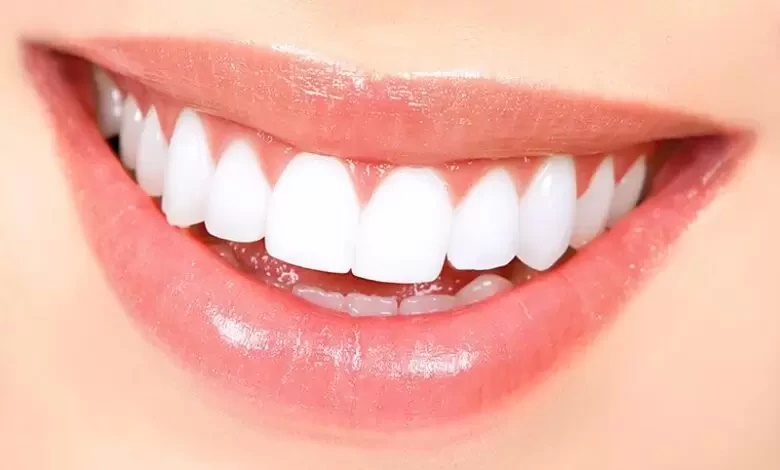 با ۵ راه حل از بیماری های دهان و دندان دوری کنید با ۵ راه حل از بیماری های دهان و دندان دوری کنید