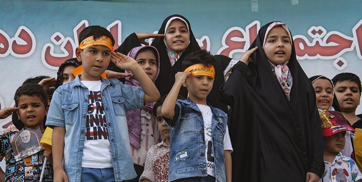 «سلام فرمانده» بهترین سرود سال ۱۴۰۱ شد «سلام فرمانده» بهترین سرود سال ۱۴۰۱ شد