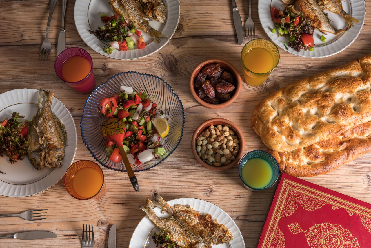 برای سحری و افطاری چی بخوریم؟ برای سحری و افطاری چی بخوریم؟