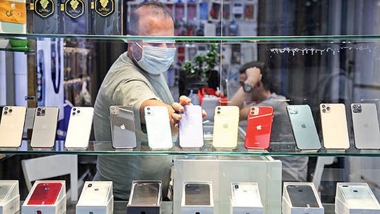 حقوق ورودی گوشی های بالای ۶۰۰ دلار تعیین شد حقوق ورودی گوشی های بالای ۶۰۰ دلار تعیین شد