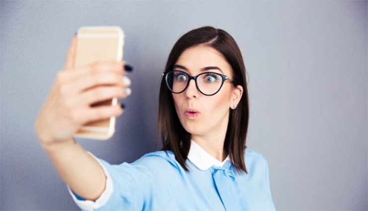نکات مهم آرایشی برای عکس انداختن / ۱۰ ترفند و راز خوش عکس بودن نکات مهم آرایشی برای عکس انداختن / ۱۰ ترفند و راز خوش عکس بودن