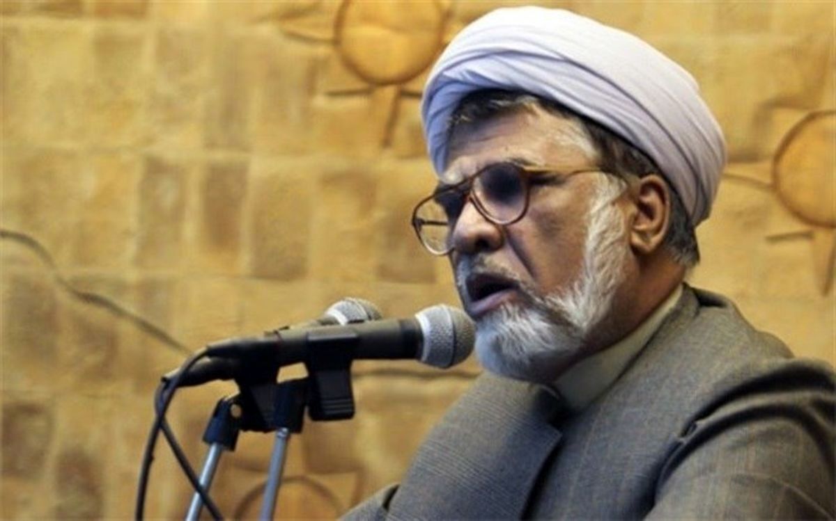 فاضل میبدی: مسمومیت های سریالی دانش آموزان تقصیر گروه موسوم به «هزاره گرا» است فاضل میبدی: مسمومیت های سریالی دانش آموزان تقصیر گروه موسوم به «هزاره گرا» است