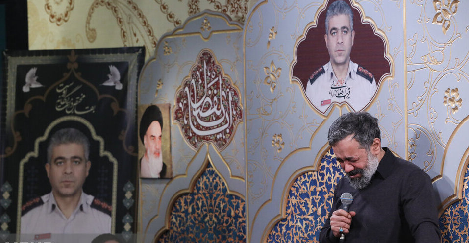 مداحی محمود کریمی برای برادر همسرش، آتش نشان شهید رضا دارابی + فیلم مداحی محمود کریمی برای برادر همسرش، آتش نشان شهید رضا دارابی + فیلم