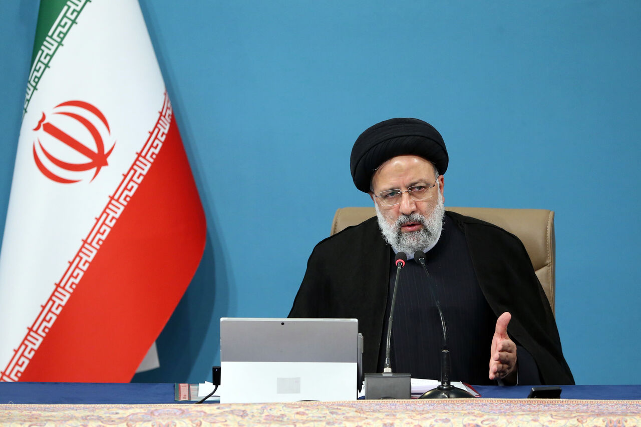رییسی: وزیر کشور مکلف به کنترل تردد مرزهای شرقی کشور است رییسی: وزیر کشور مکلف به کنترل تردد مرزهای شرقی کشور است