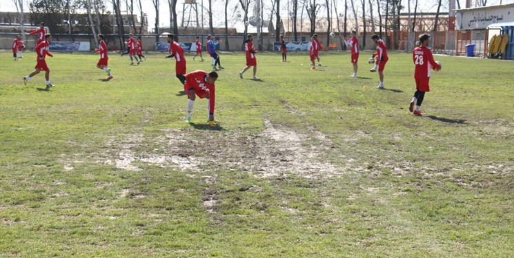 فوتبال بی زمین و پرستاره ایران! فوتبال بی زمین و پرستاره ایران!