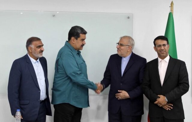 وزیر نفت با مادورو دیدار کرد وزیر نفت با مادورو دیدار کرد