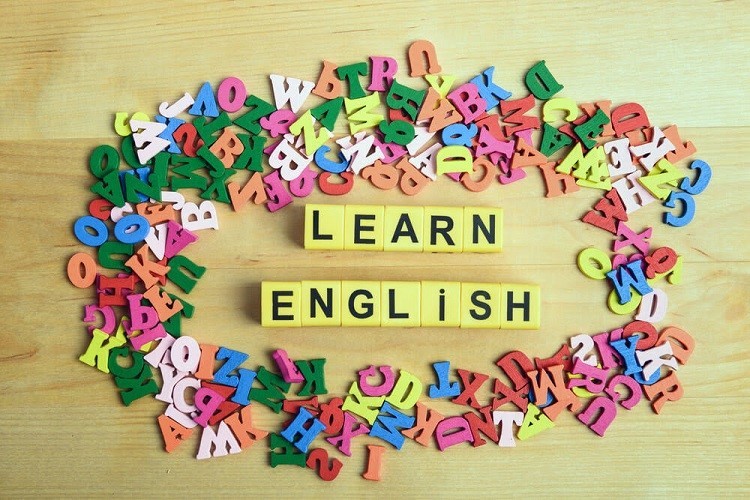 تأثیر انتخاب کتاب در یادگیری زبان تأثیر انتخاب کتاب در یادگیری زبان