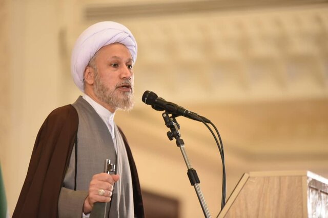 با شنیدن موسیقی حرام در اماکن عمومی برخورد کنید