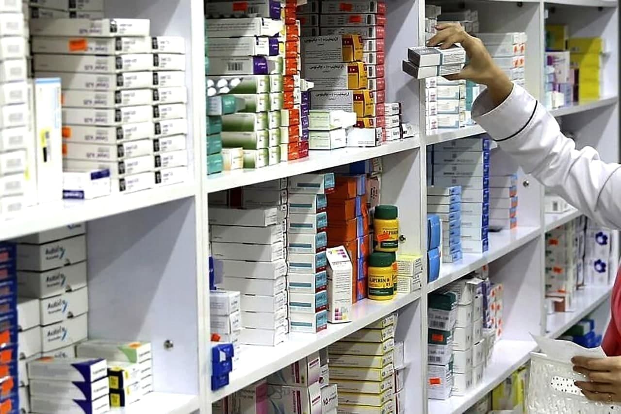 نظارت مستمر بر داروخانه ها در دستور کار معاونت های غذا و دارو نظارت مستمر بر داروخانه ها در دستور کار معاونت های غذا و دارو