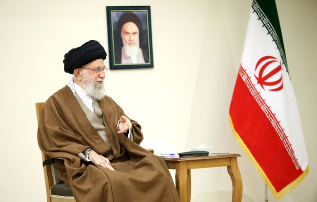 برای اداره منطقه احتیاجی به دخالت دیگران نیست / مسائل سوریه و یمن با گفت و گو قابل حل است برای اداره منطقه احتیاجی به دخالت دیگران نیست / مسائل سوریه و یمن با گفت و گو قابل حل است