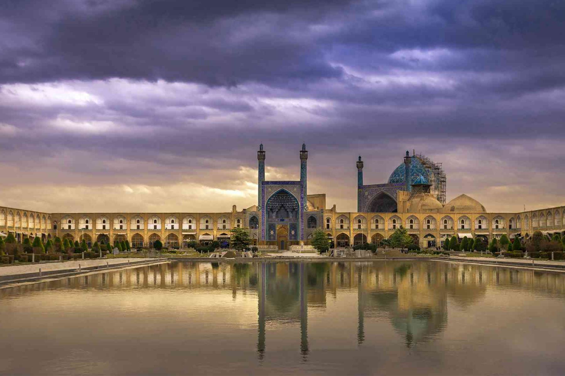 ۳ شب سفر رفت و برگشت هوایی به اصفهان چقدر پول می خواهد؟ + جدول ۳ شب سفر رفت و برگشت هوایی به اصفهان چقدر پول می خواهد؟ + جدول