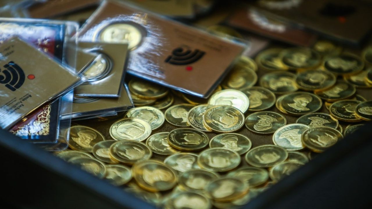 آخرین قیمت طلا و سکه در بازار آخرین قیمت طلا و سکه در بازار