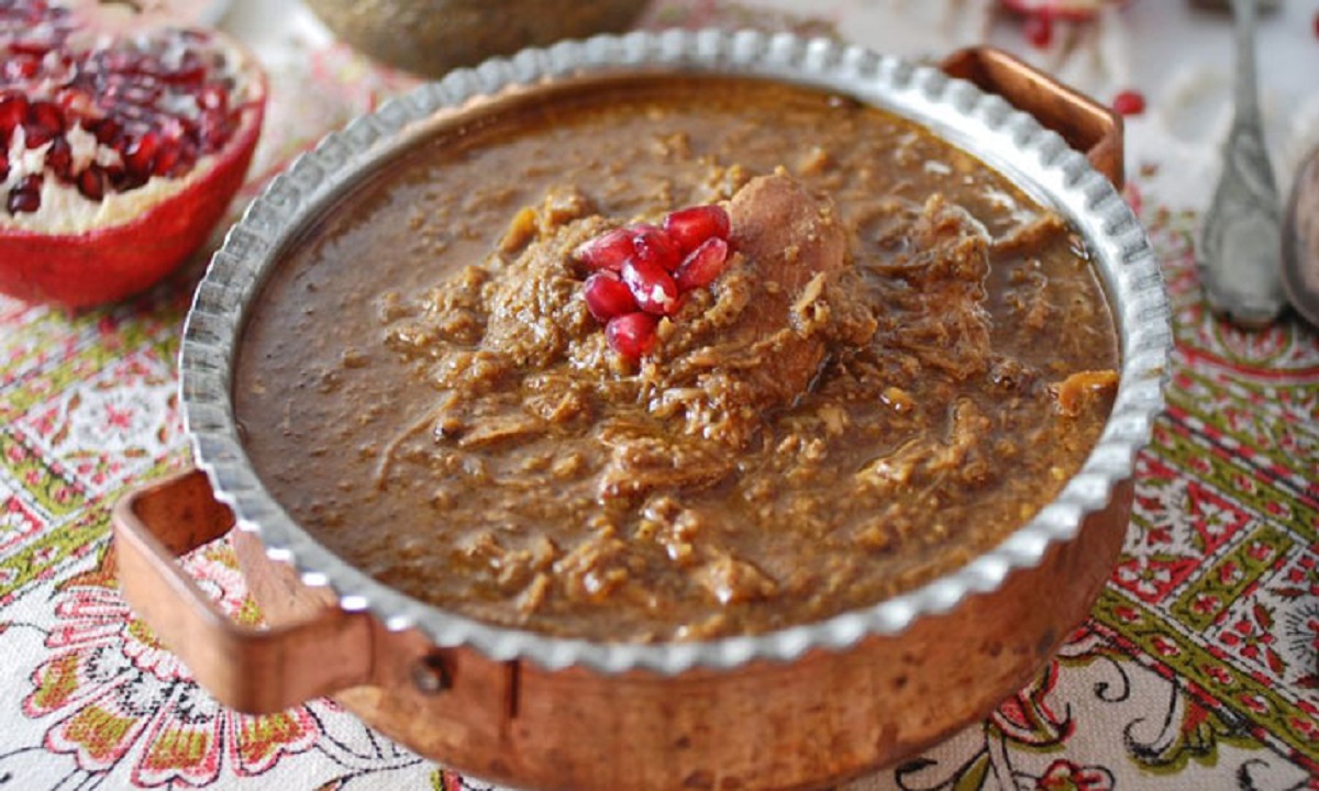 شمالی ها تو فسنجون ادویه چی میریزن که اینقدر خوشمزه میشه؟ شمالی ها تو فسنجون ادویه چی میریزن که اینقدر خوشمزه میشه؟