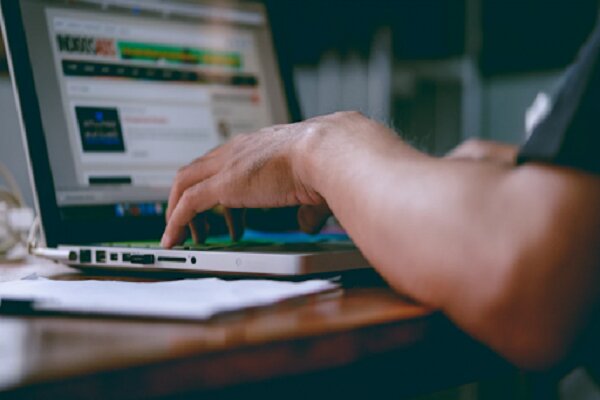 مجلس از افزایش بهای اینترنت حمایت نمی کند مجلس از افزایش بهای اینترنت حمایت نمی کند