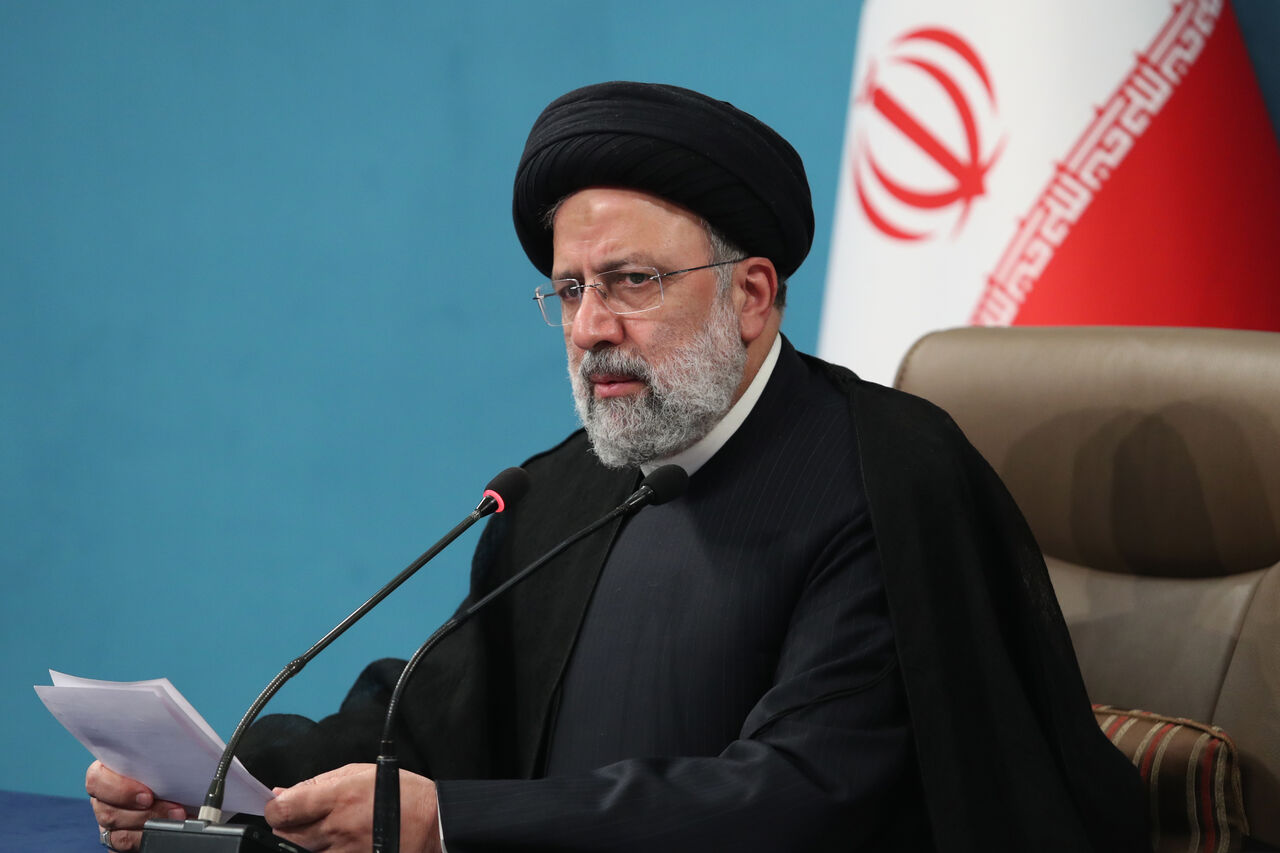دولت به همه ابعاد قانون رتبه بندی معلمان توجه می کند دولت به همه ابعاد قانون رتبه بندی معلمان توجه می کند
