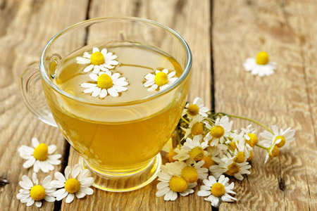 روش رنگ کردن موها با بابونه روش رنگ کردن موها با بابونه