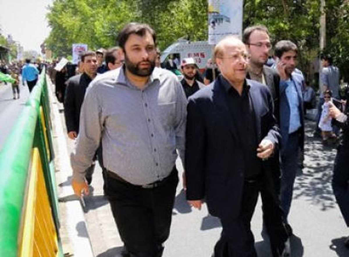 الیاس قالیباف: اسناد خرید ملک در ترکیه توسط داماد قالیباف جعلی است الیاس قالیباف: اسناد خرید ملک در ترکیه توسط داماد قالیباف جعلی است