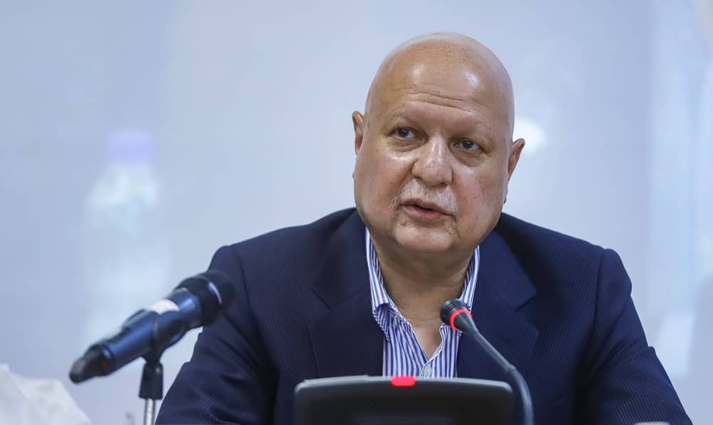 دولت با درآمد مالیات و نفت هزینه ها را تامین کرد دولت با درآمد مالیات و نفت هزینه ها را تامین کرد