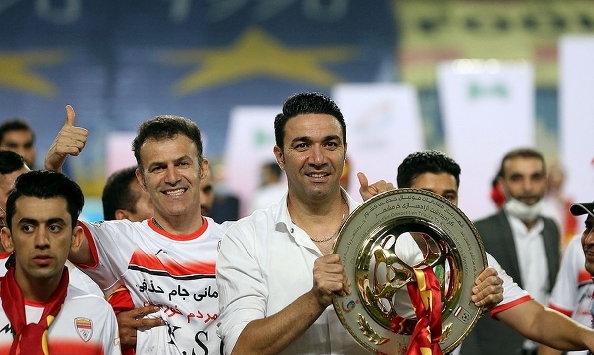 شروط نکونام برای تمدید قرارداد با فولاد!