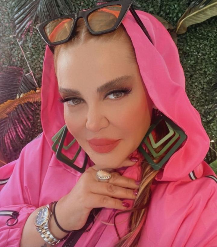 بهاره رهنما پس از طلاق چادری شد / گشت و گذار از فرانسه تا عراق بهاره رهنما پس از طلاق چادری شد / گشت و گذار از فرانسه تا عراق