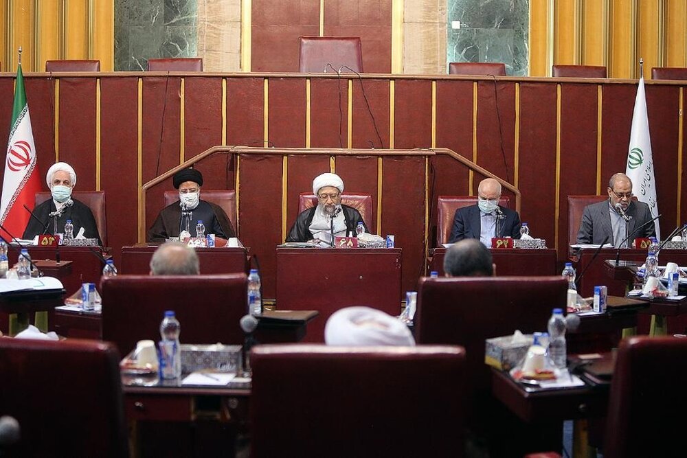 جلسه «فوق العاده» مجمع تشخیص برگزار شد / گزارش شمخانی از «آخرین وضعیت مذاکرات برای رفع تحریم ها و کارشکنی آمریکا» جلسه «فوق العاده» مجمع تشخیص برگزار شد / گزارش شمخانی از «آخرین وضعیت مذاکرات برای رفع تحریم ها و کارشکنی آمریکا»